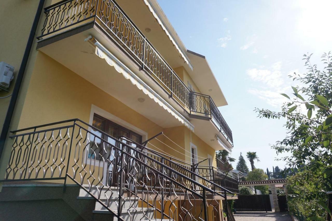Hotel Mariella Bašanija Exterior foto