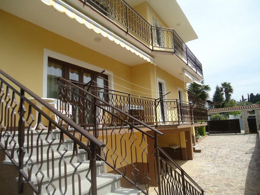 Hotel Mariella Bašanija Exterior foto