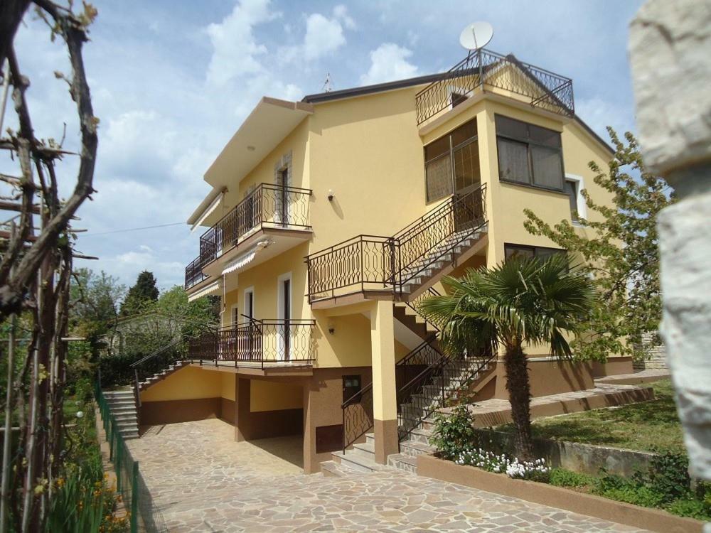 Hotel Mariella Bašanija Exterior foto